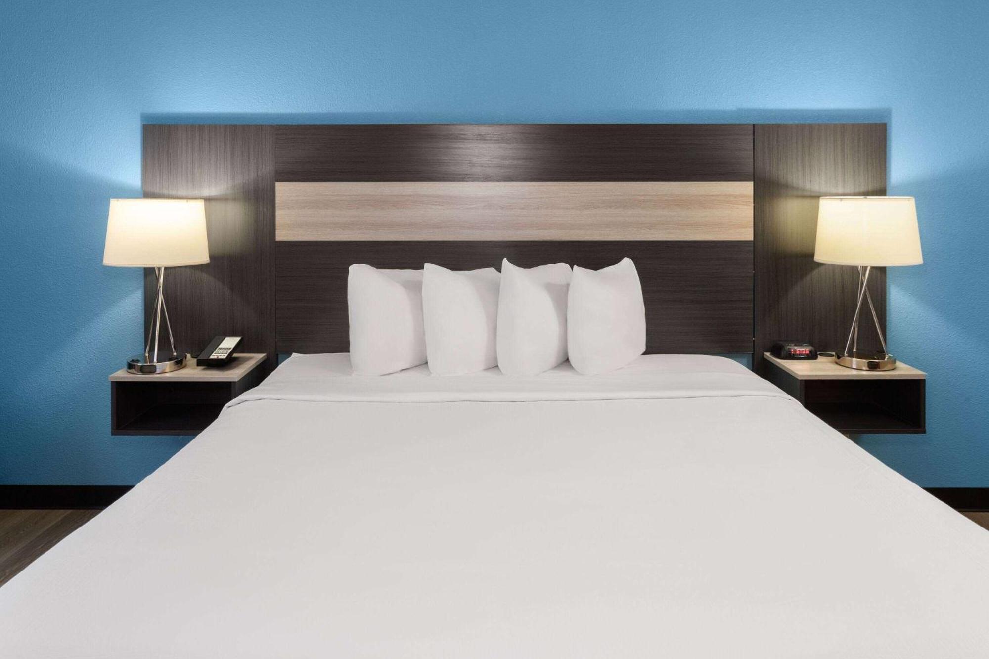 Baymont By Wyndham Copley Akron Екстер'єр фото
